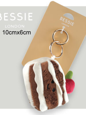 CREAM CAKE BAG CHARM