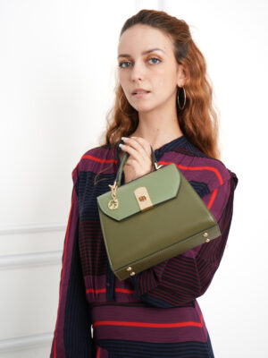 CHARM CHAIN CROSSBODY BAG