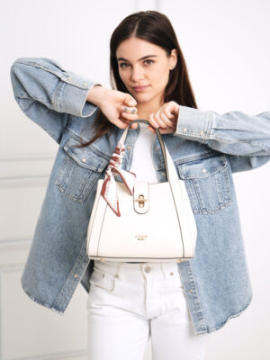 CLASSIC MINIMALISTIC TOTE