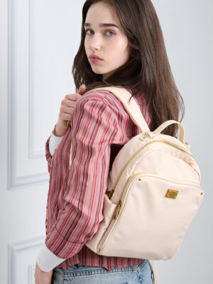 CLASSIC MINIMALIST BACKPACK
