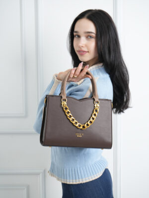SCULPTED CHAIN CHARM TOTE